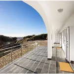 فيلة Sa Blanca By Interhome